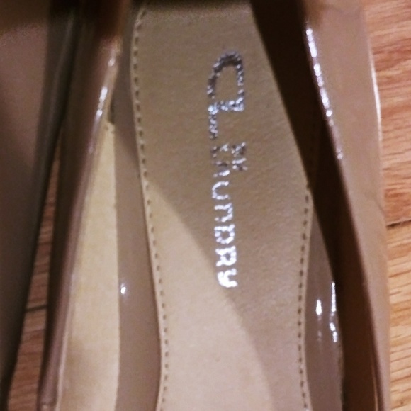 Taupe wedgies - Picture 3 of 5